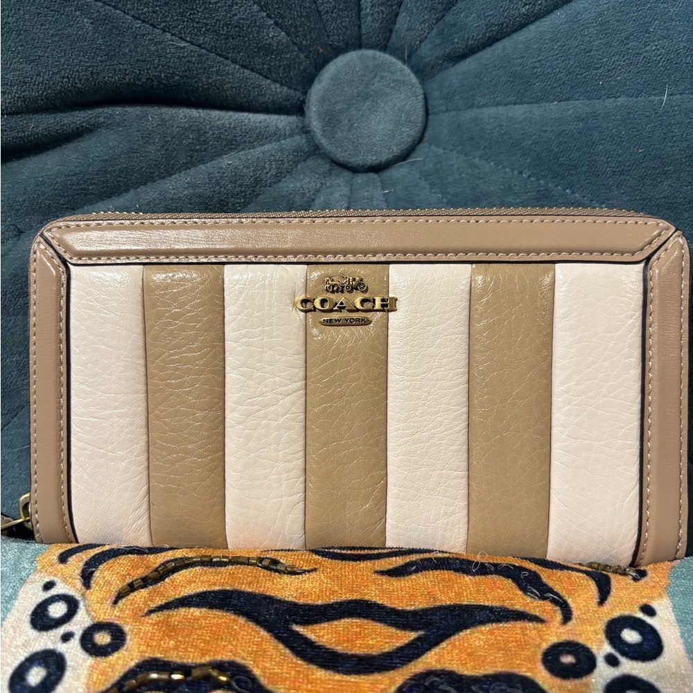 Coach Striped Tan and Cream Wallet